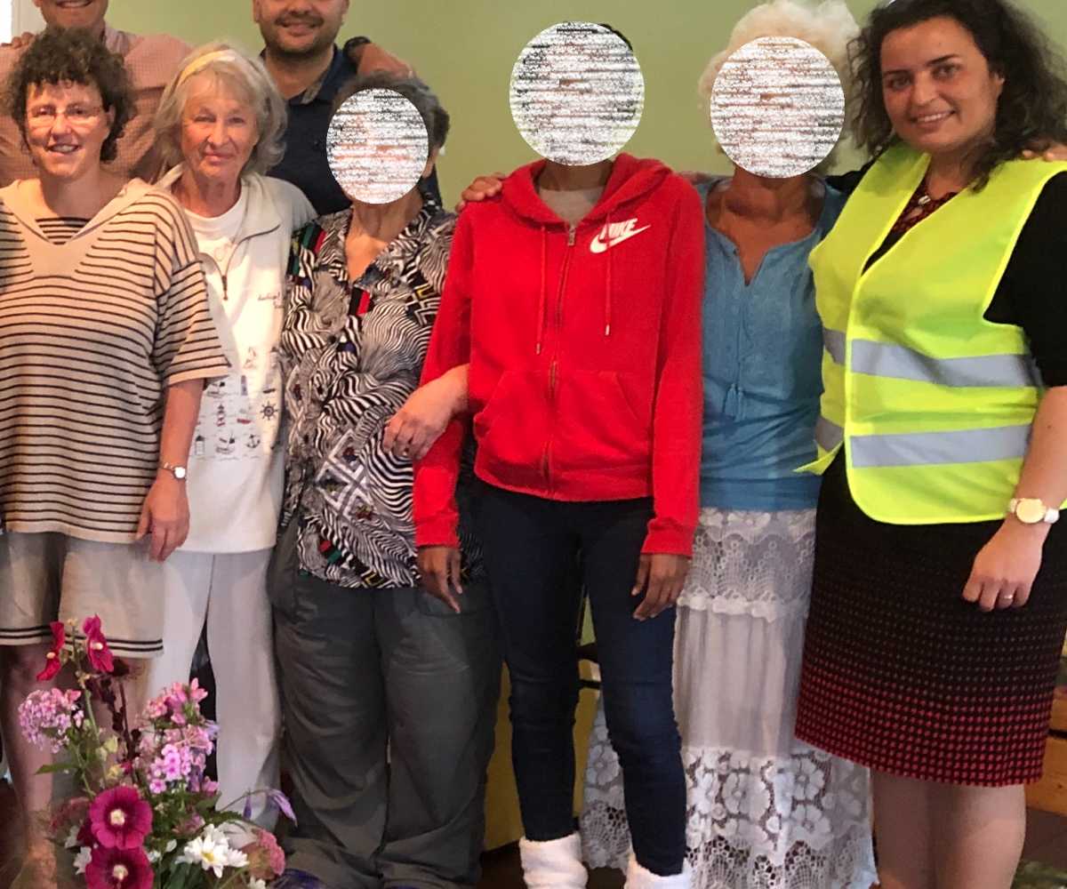 2019 - sárga mellény, diploma